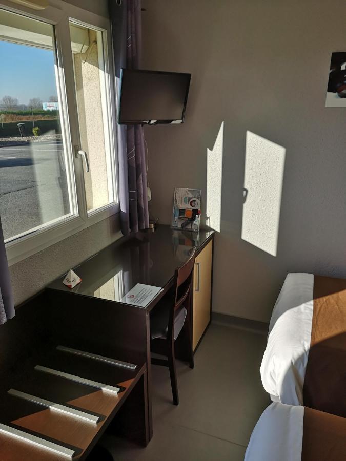 Villa Motel Stenay Exterior photo